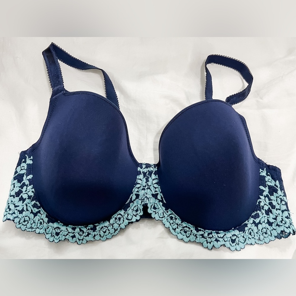NWOT. Soma Lined Embroidered Underwire Bra. 36C.